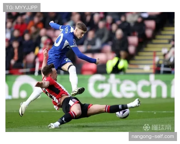 帕尔默的战术价值解析：体系依赖型球员还是独立创造者？